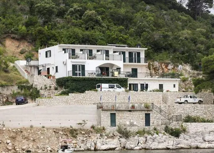 Posta - Comfort With Balcony And Sea View - 1 * Saplunara